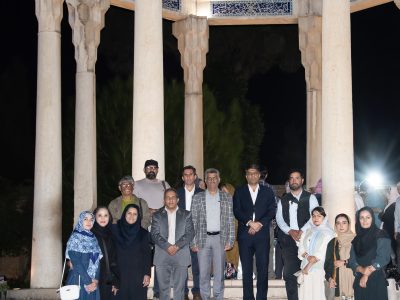نمایش زوایای پنهان آرامگاه حافظ، در نمایشگاه عکس «زاهد خلوت نشین»